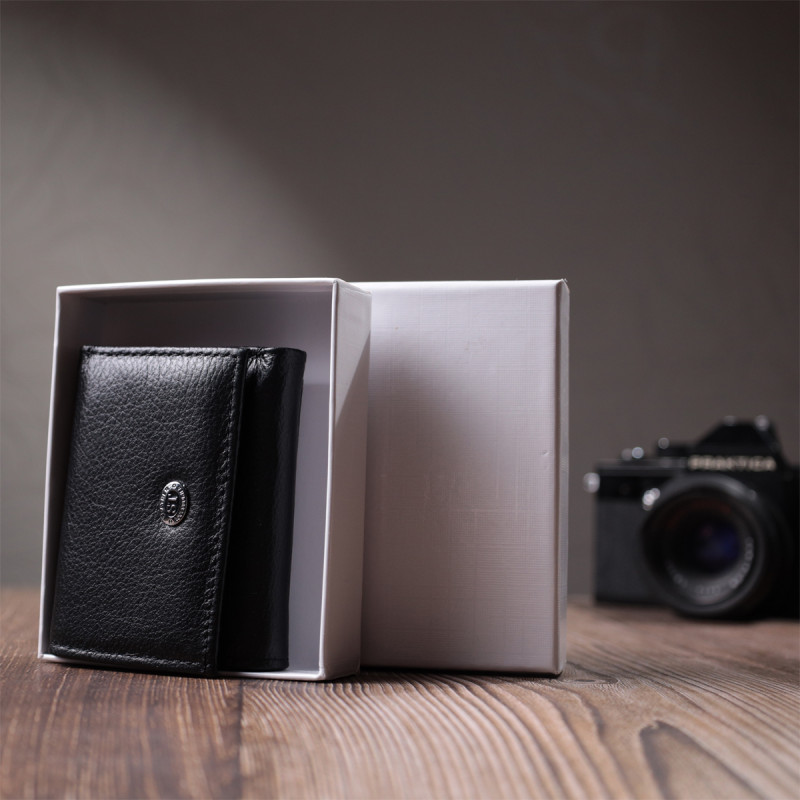 Небольшое женское портмоне с монетницей из натуральной кожи ST Leather Черный