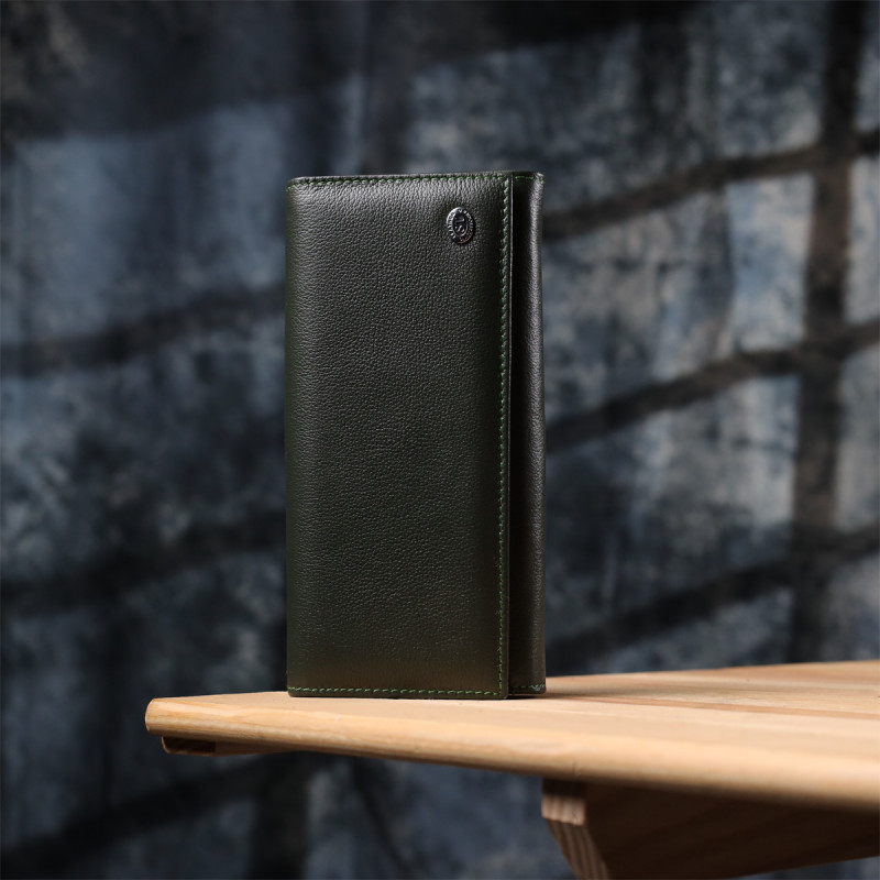 Классический кошелек для женщин на магните ST Leather Зеленый