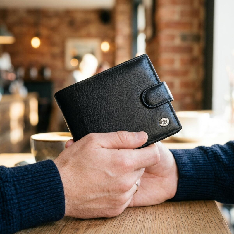 Мужской универсальный кошелек ST Leather Черный