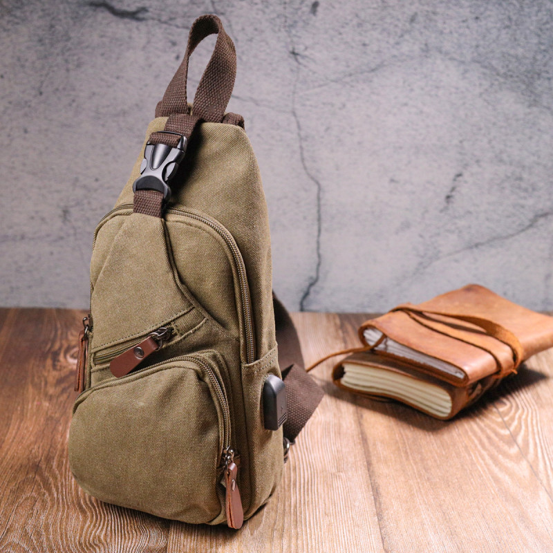 Сумка через плечо с USB кабелем мужская из плотного текстиля Vintage Оливковая