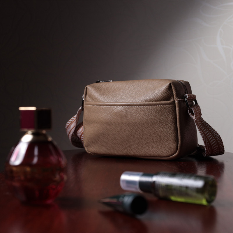 Небольшая сумка на одно отделение для стильных женщин из натуральной кожи Vintage Бежевая