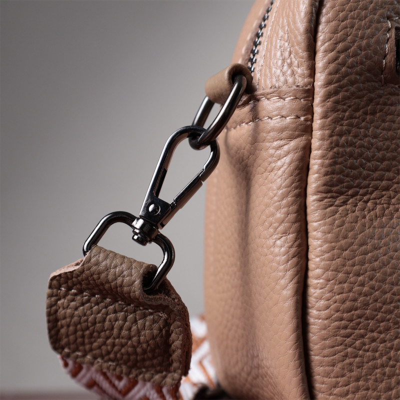 Модна жіноча сумка прошита ромбами на лицьовій стороні з натуральної шкіри Vintage Бежева