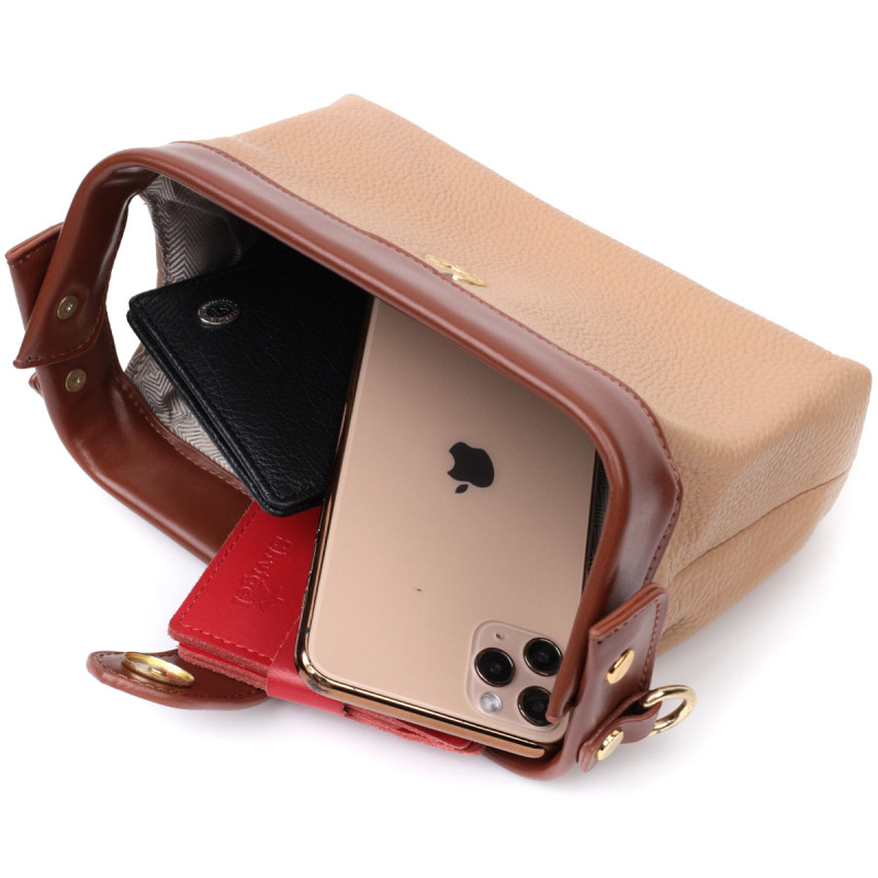 Стильный клатч с интересной защелкой из натуральной кожи Vintage Бежевый