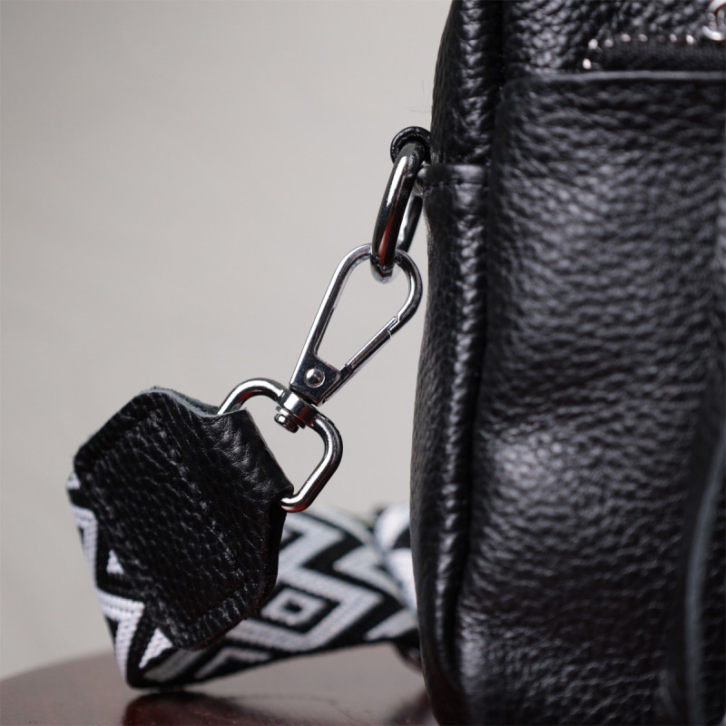 Практична жіноча шкіряна сумка зі стильним бігунком Vintage Чорна