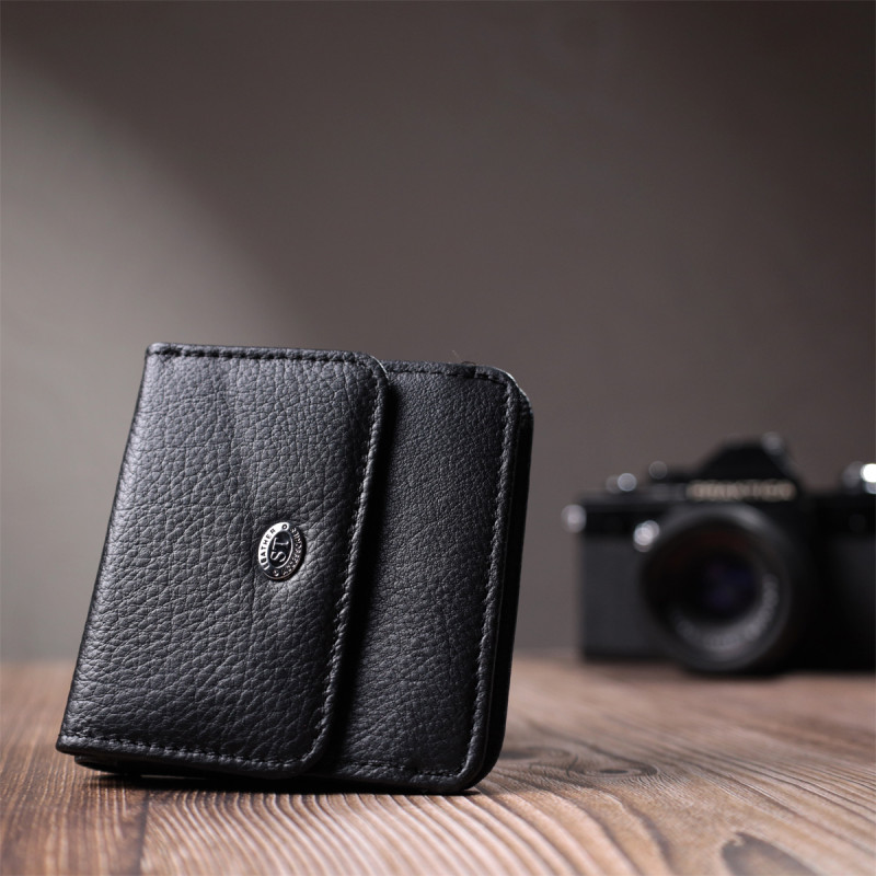Жіночий шкіряний гаманець для карток купюр та монет ST Leather Чорний