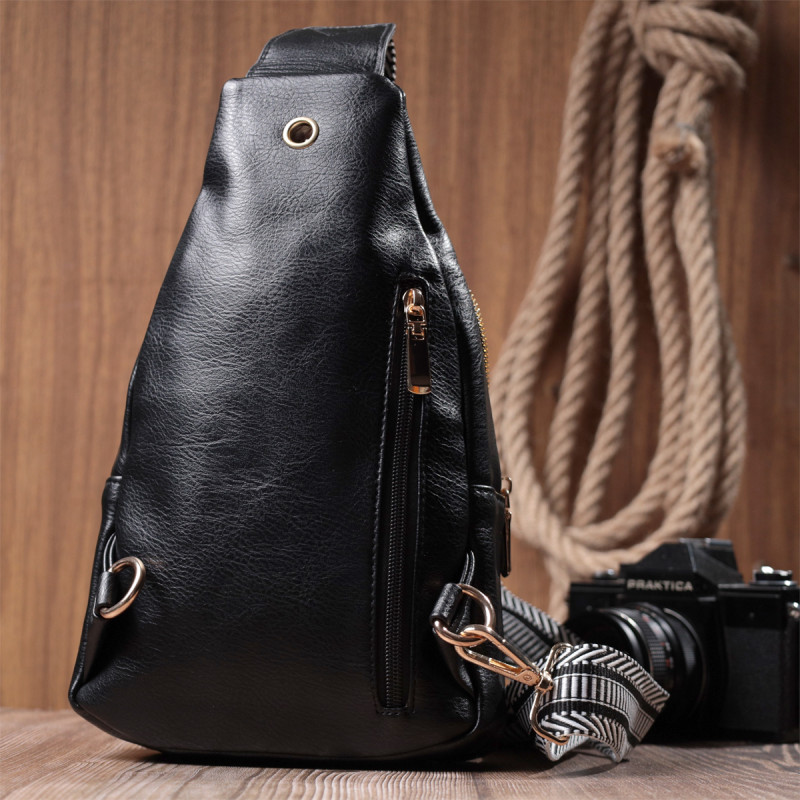 Практична слінг сумка для жінок з екошкіри Vintage Чорний