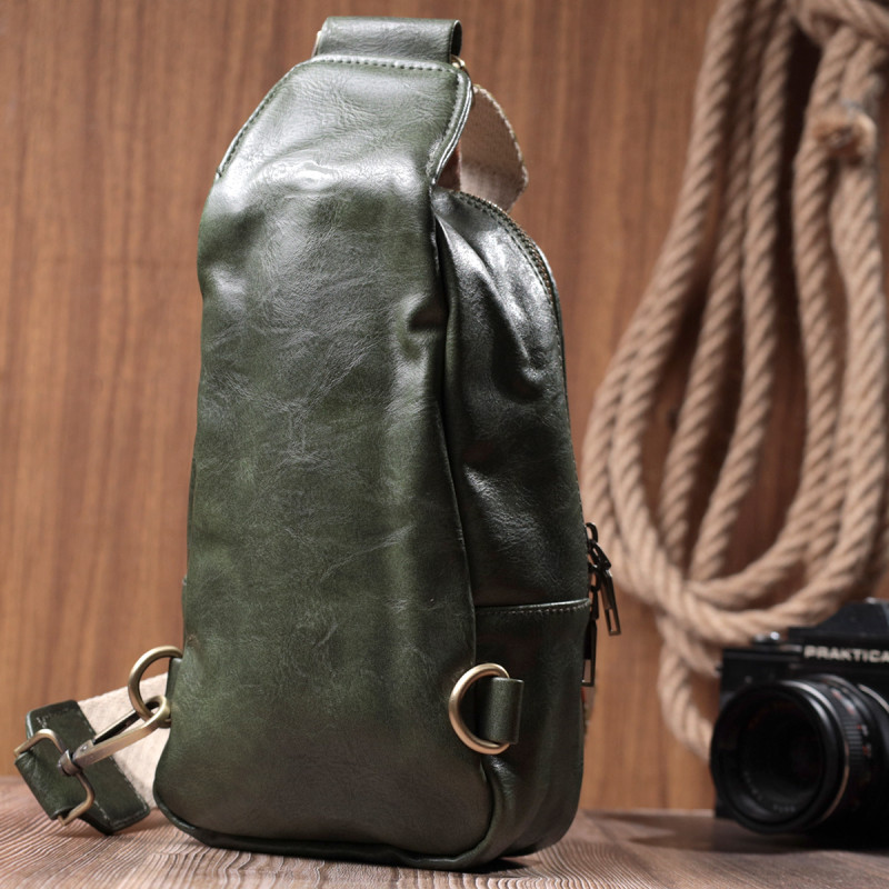 Красива сумка через плече в модному кольорі з екошкіри Vintage Зелений