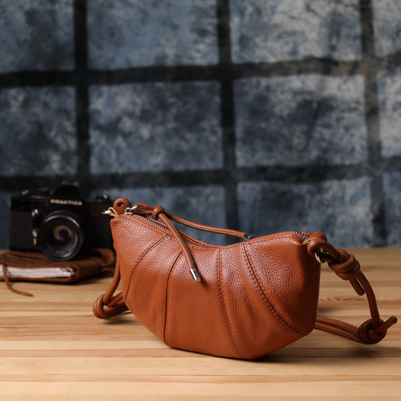 Напівкругла сумка жіноча з натуральної шкіри Vintage Коричневий