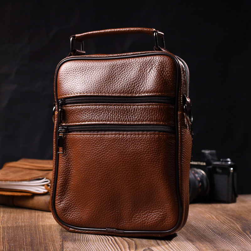 Стильна вертикальна чоловіча сумка із натуральної шкіри Vintage Світло-коричнева