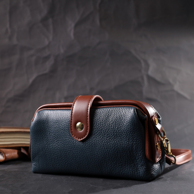 Оригінальний шкіряний клатч у модному кольорі з цікавою клямкою Vintage Синій