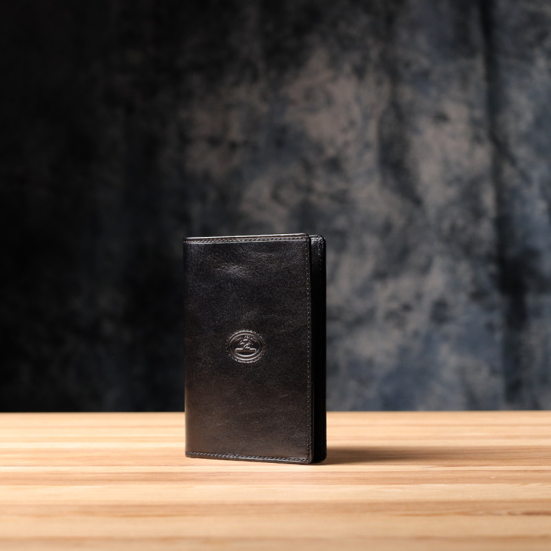 Красива обкладинка на паспорт із глянсової натуральної шкіри Tony Perotti _ ( nero) Чорний