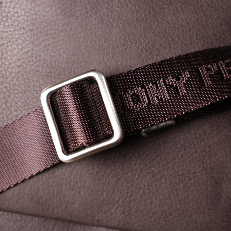 Небольшая сумка из матовой зернистой натуральной кожи Tony Perotti _ (- moro)