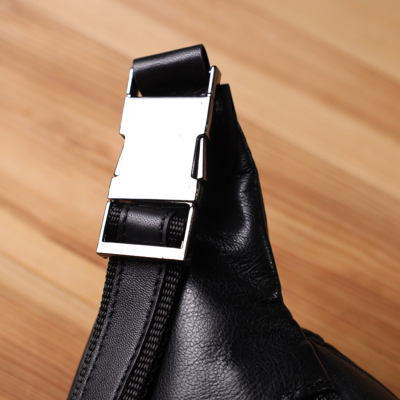 Интересная мужская сумка на пояс из гладкой натуральной кожи Tony Perotti _ ( nero) Черный