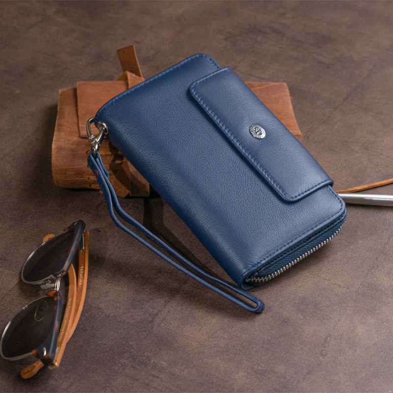 Кошелек из кожи на защелке ST Leather Темно-синий