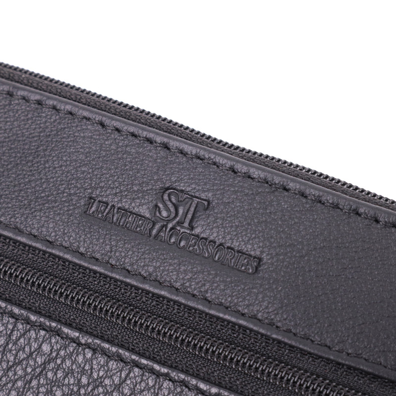Вместительная кожаная ключница на молнии ST Leather Черный