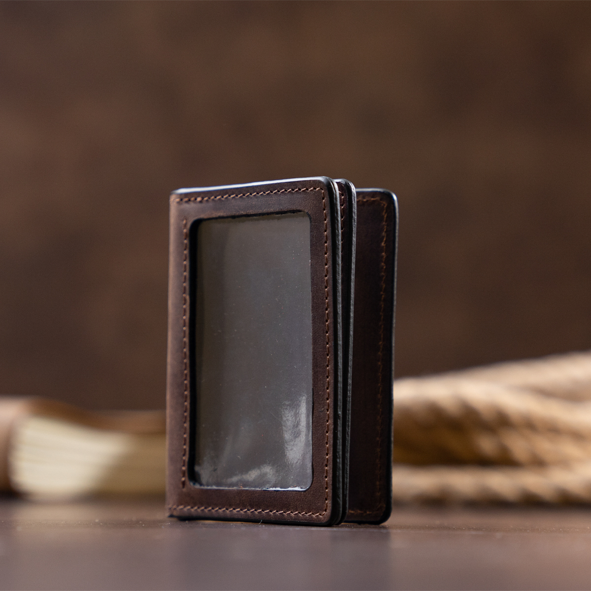 Візитниця з обкладинкою для ID-паспорта з натуральної шкіри GRANDE PELLE Коричнева