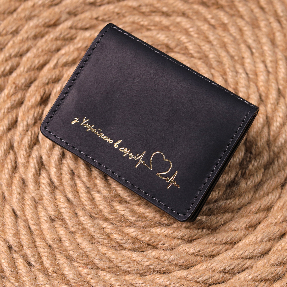 Відмінна обкладинка на автодокументи у вінтажній шкірі Серце GRANDE PELLE Чорна