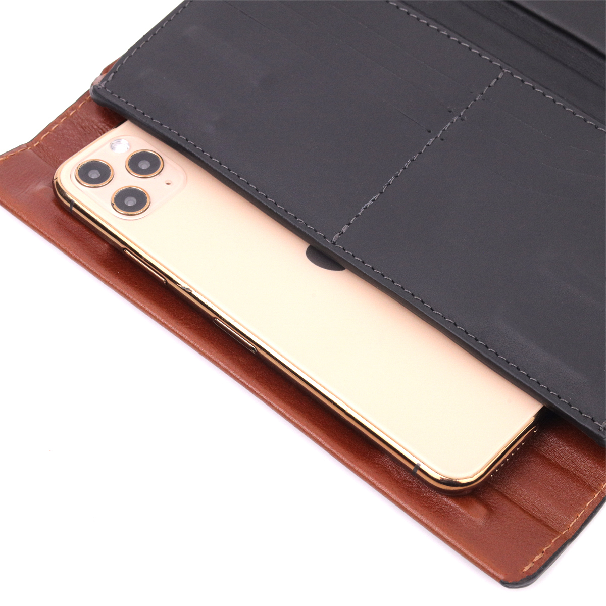 Барсетка із гладкої шкіри Grande Pelle Коричневий