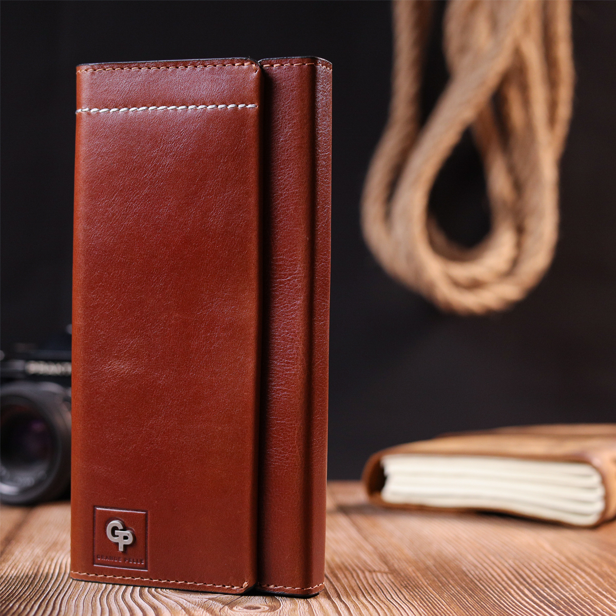 Барсетка із гладкої шкіри Grande Pelle Коричневий