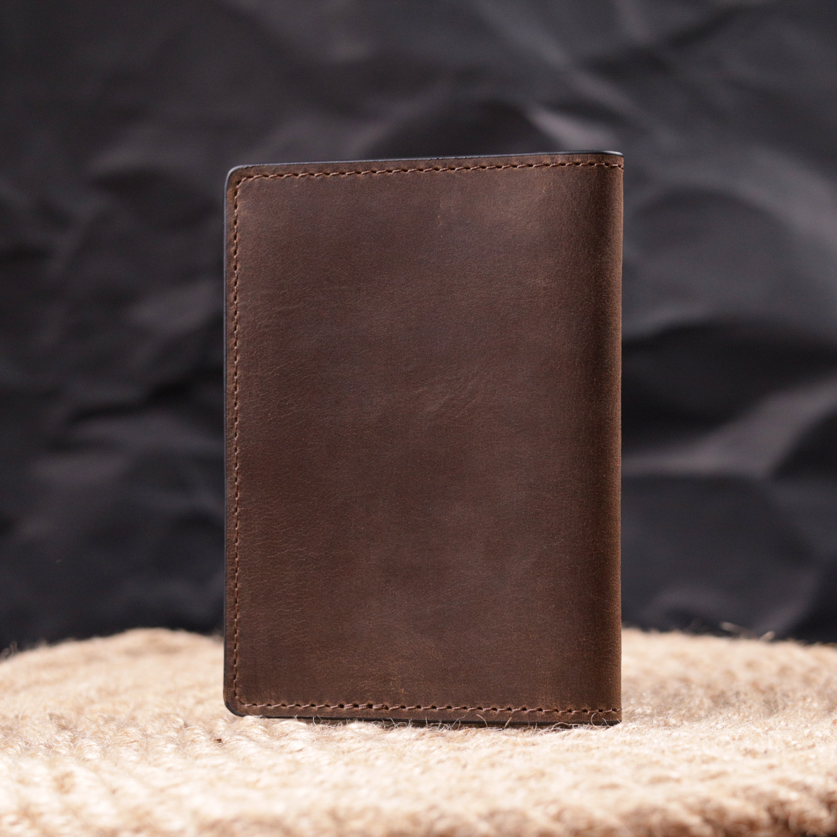 Надійна обкладинка з вінтажної шкіри на військовий квиток Тризуб ЗСУ GRANDE PELLE Коричнева