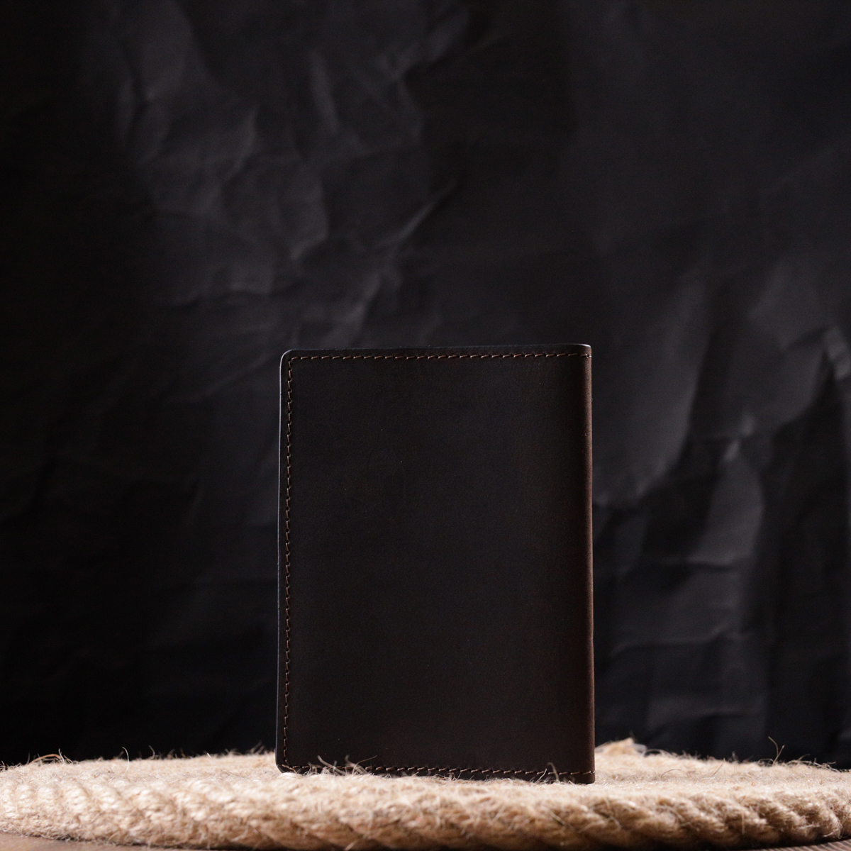 Надійна обкладинка на паспорт у вінтажній шкірі Карта GRANDE PELLE Коричнева