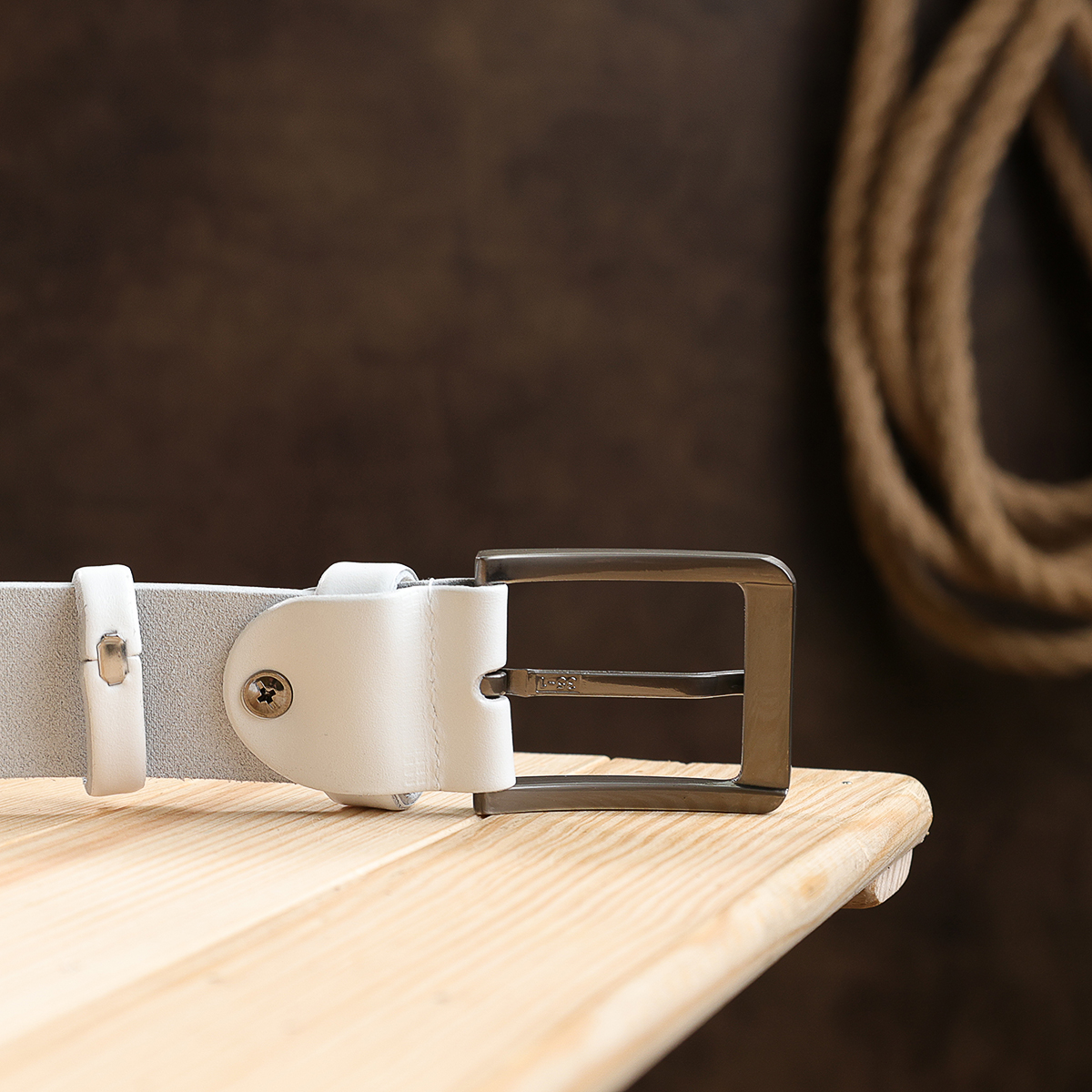 Гладкий стильный мужской ремень Vintage Белый