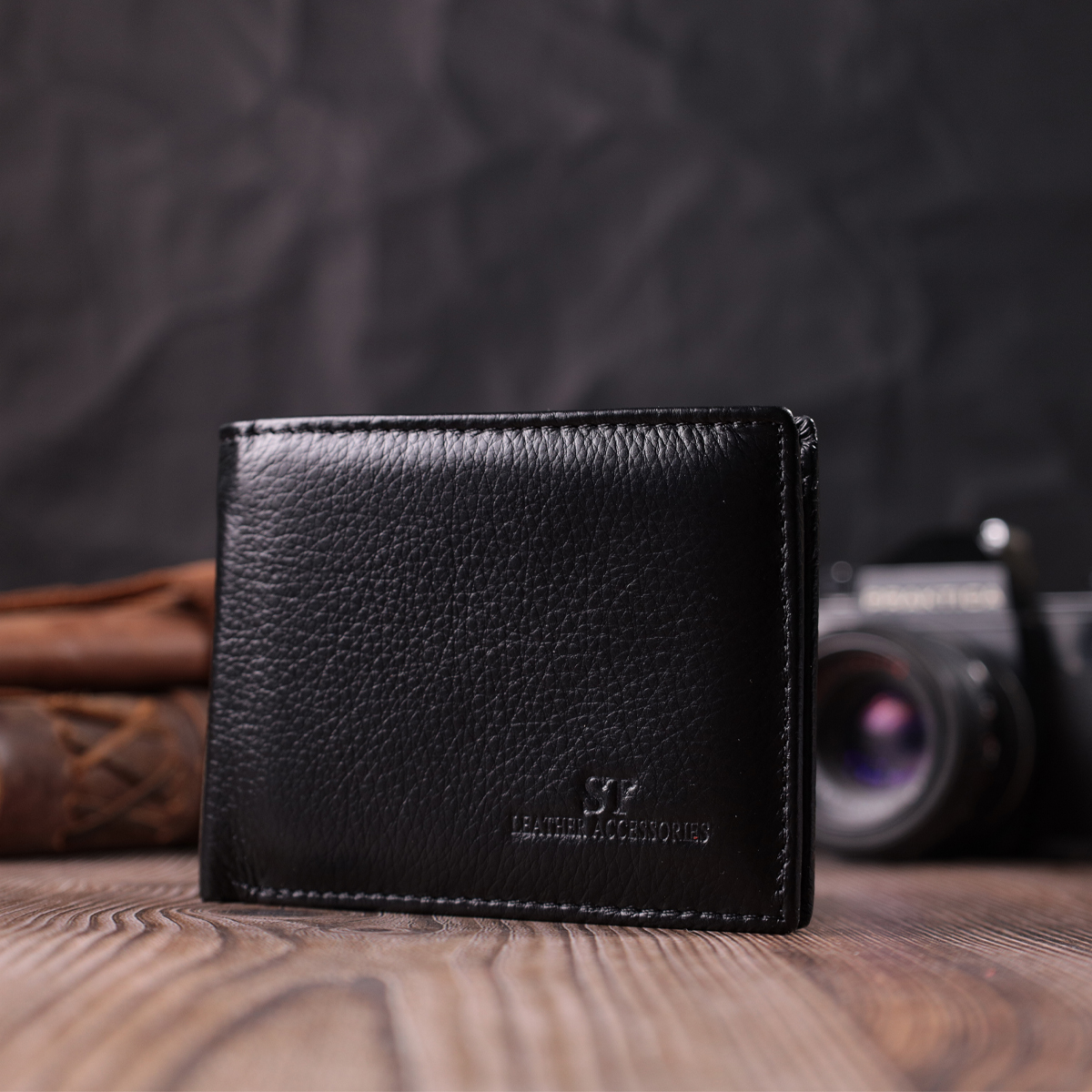 Зручне чоловіче портмоне з натуральної шкіри ST Leather Чорний