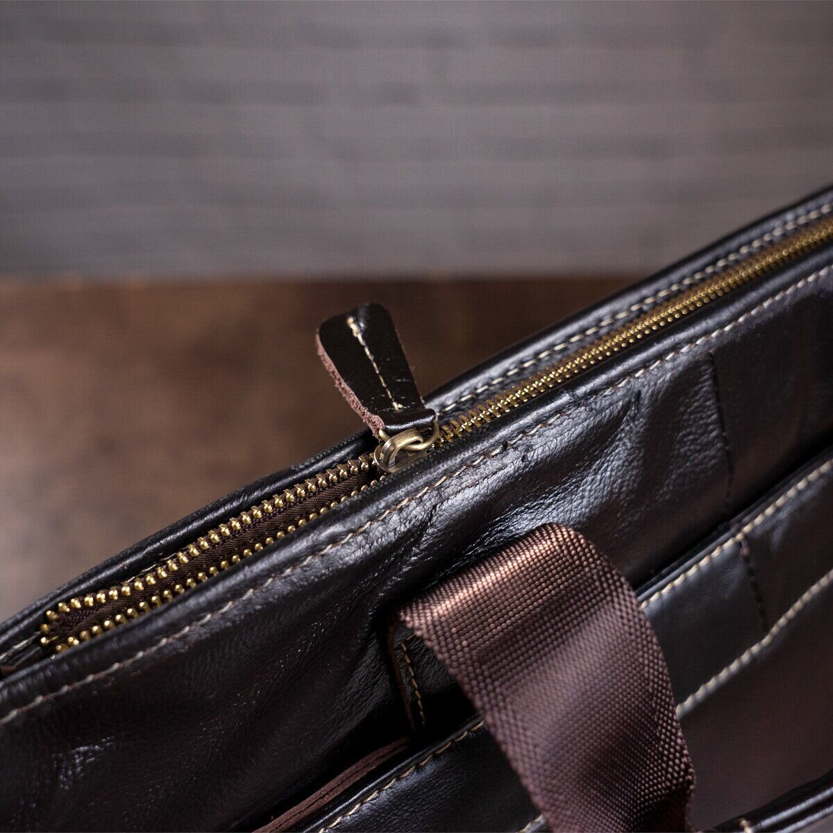 Сумка під ноутбук з гладкої шкіри Vintage Коричнева