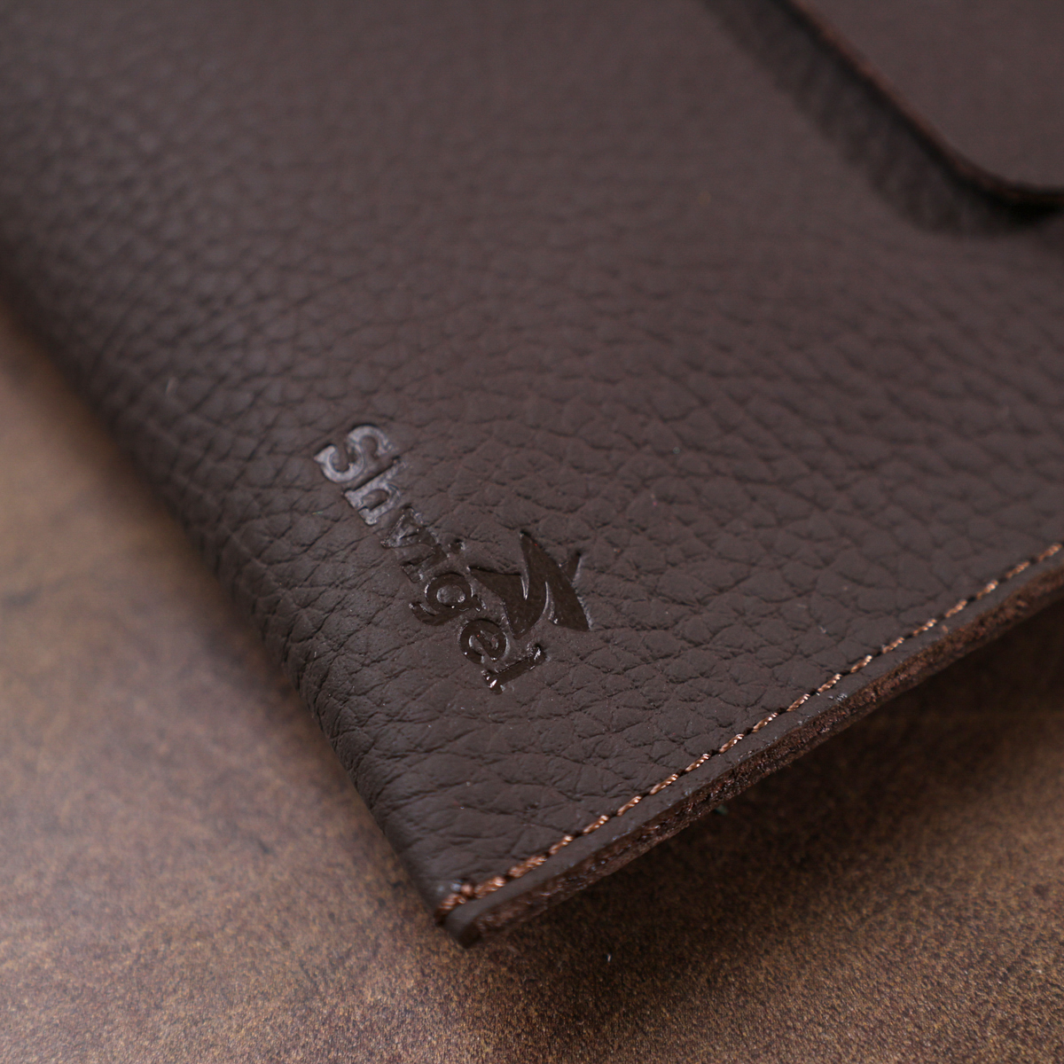 Шкіряна матова тревел-косметичка Shvigel Коричневий