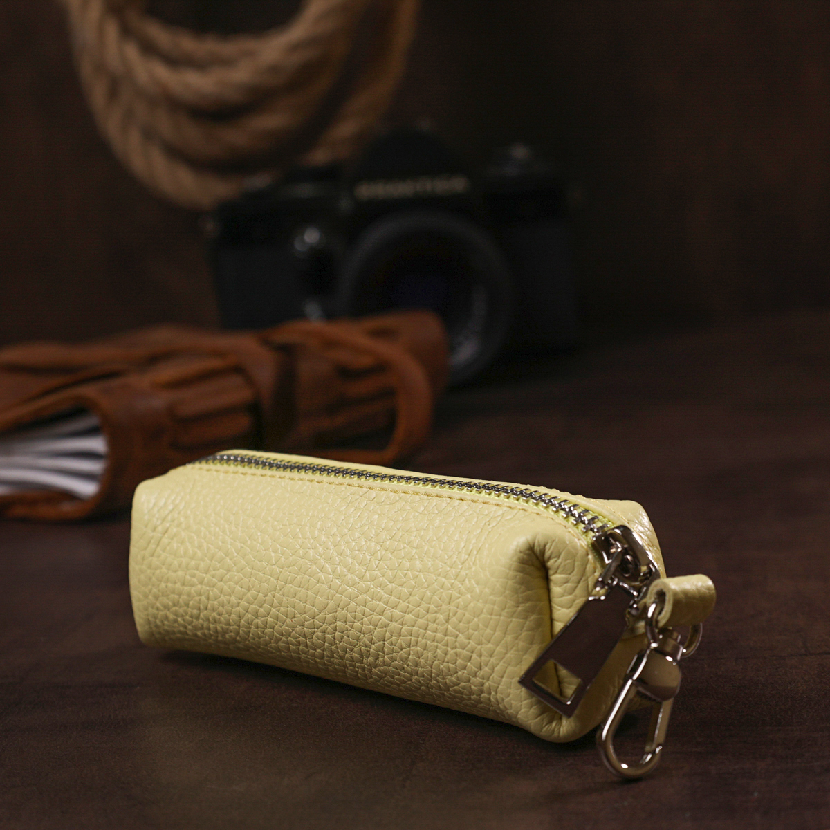 Відмінна жіноча ключниця Shvigel Жовтий