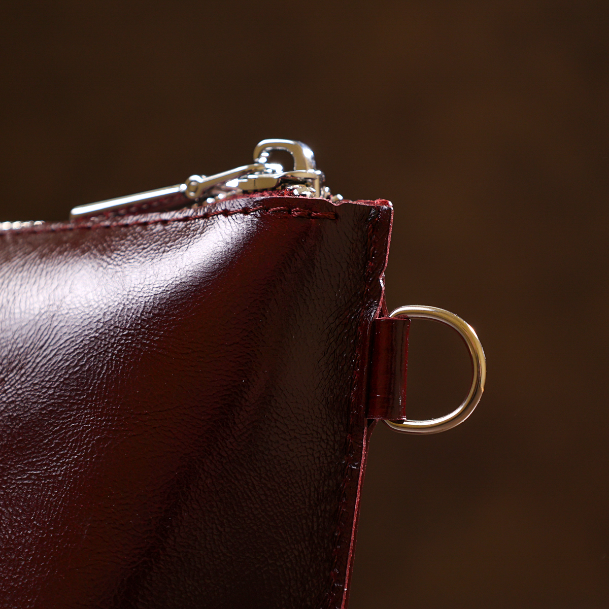 Шкіряна практична косметичка для жінок Shvigel Бордовий