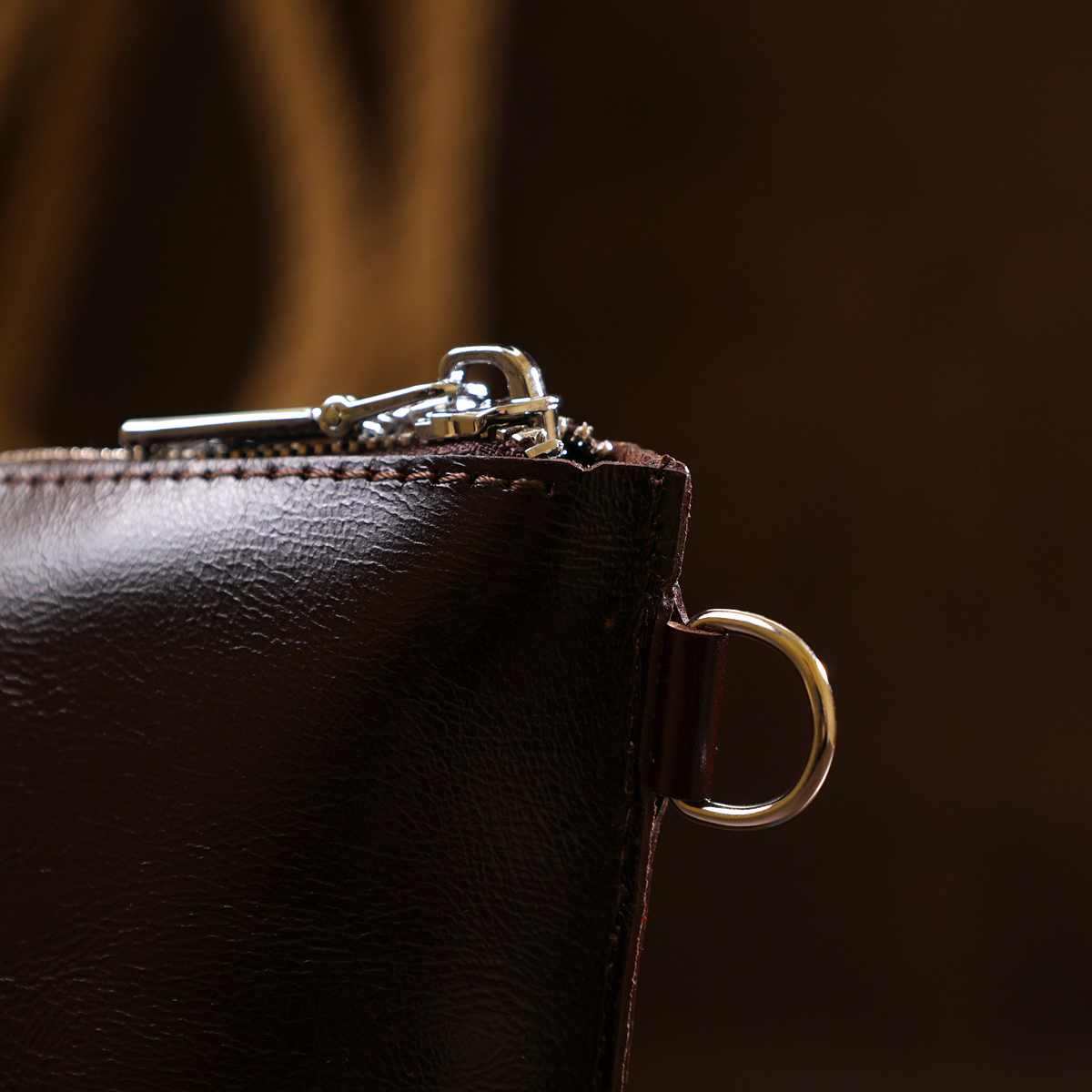 Невелика шкіряна косметичка Shvigel Коричневий