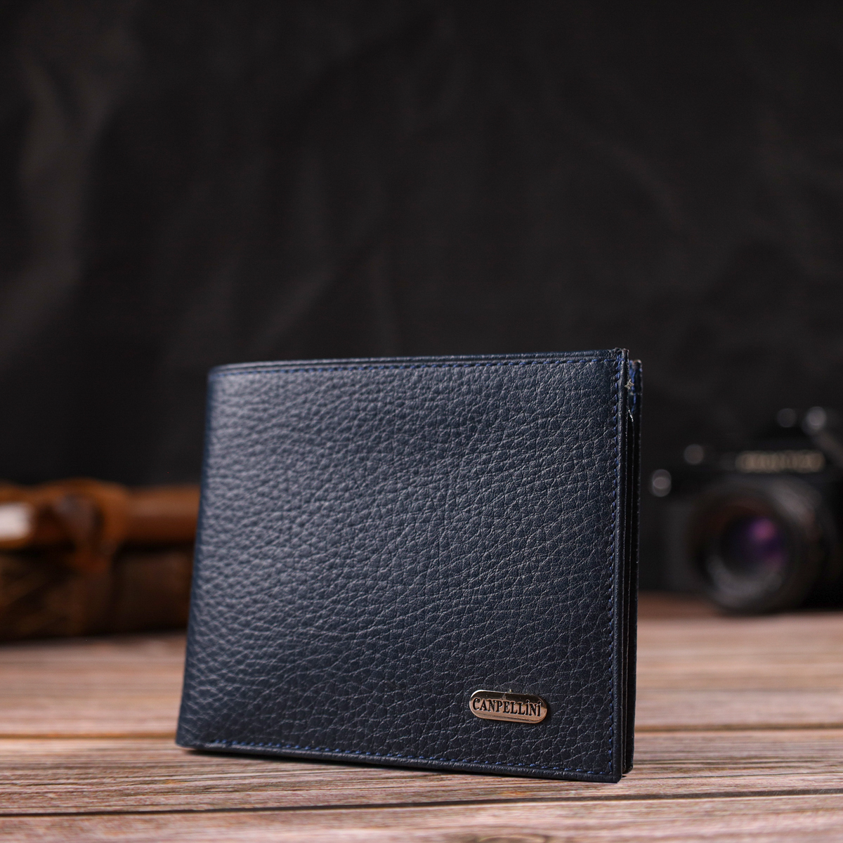 Ідеальне чоловіче портмоне з натуральної шкіри флотар CANPELLINI Синє