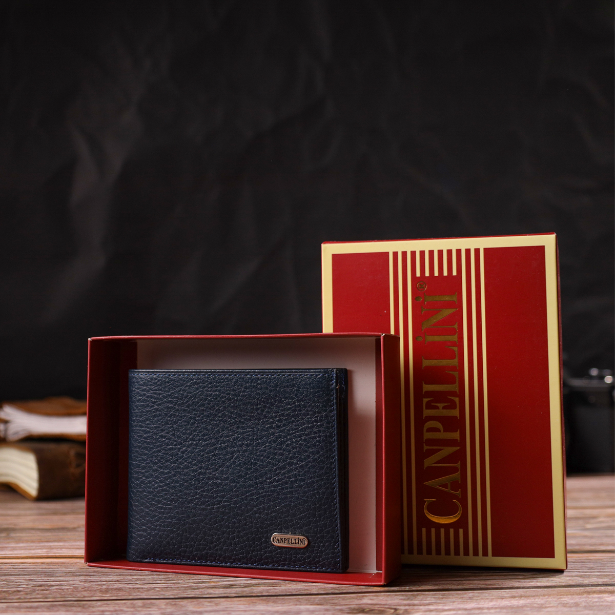 Ідеальне чоловіче портмоне з натуральної шкіри флотар CANPELLINI Синє