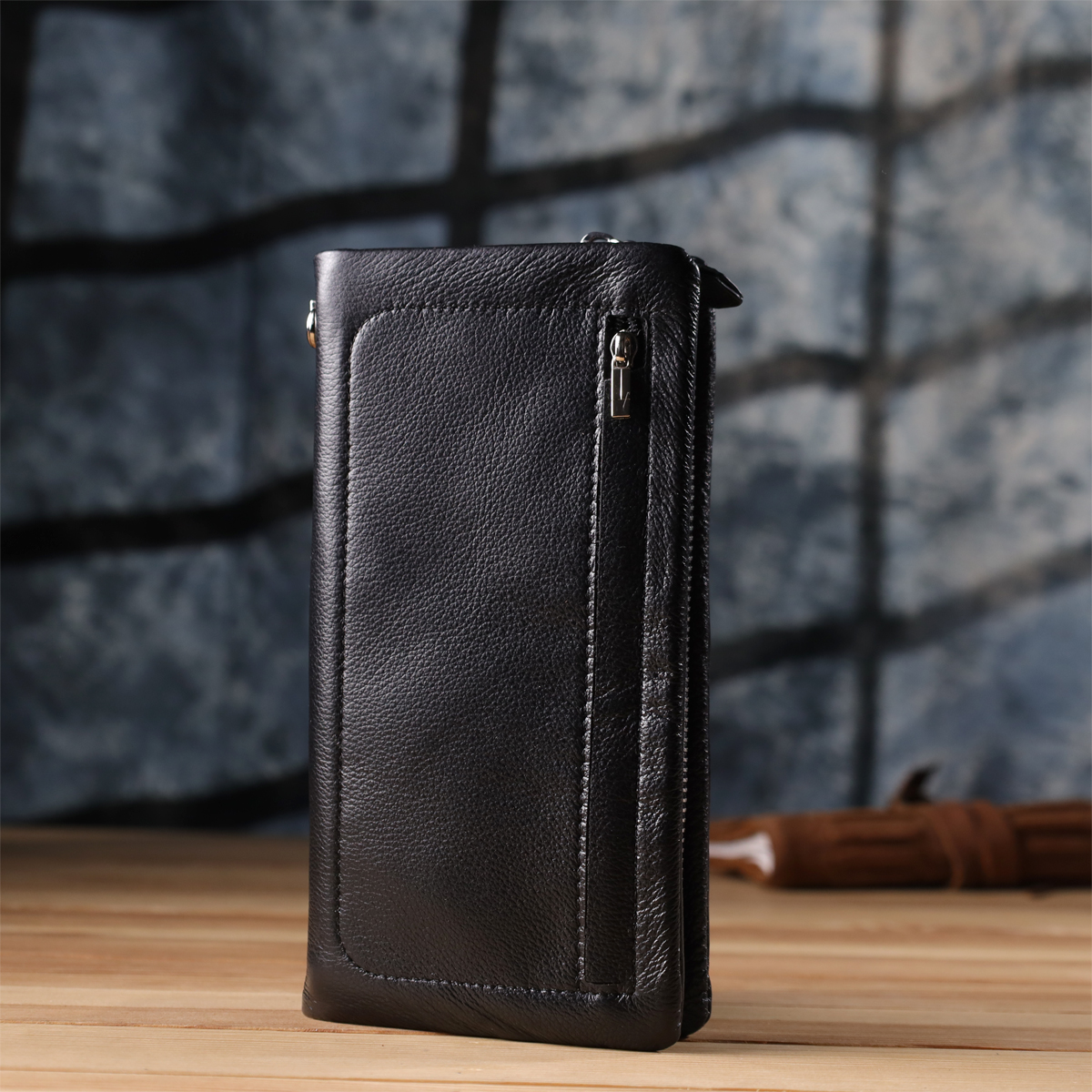 Жіночий шкіряний гаманець-клатч із відділенням під телефон ST Leather Чорний