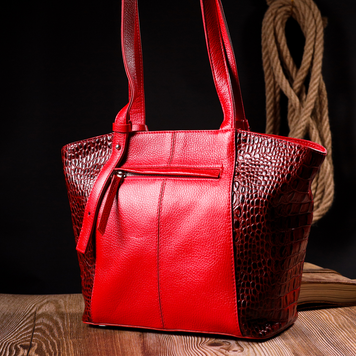 Деловая женская сумка с ручками KARYA кожаная Красный