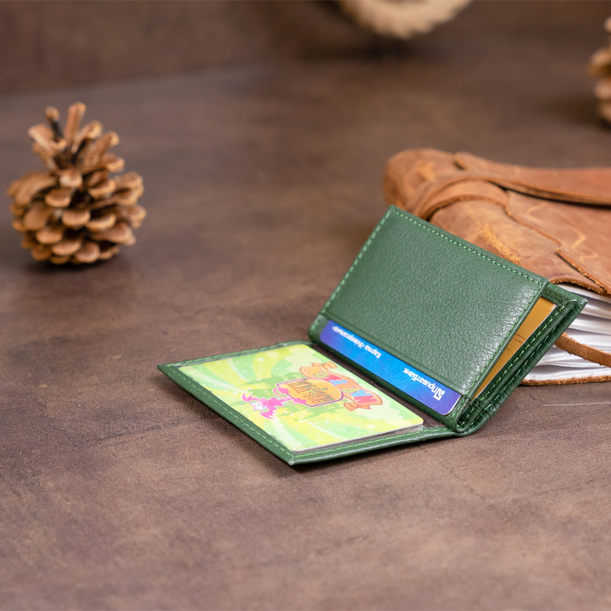 Візитниця-книжка ST Leather Зелена