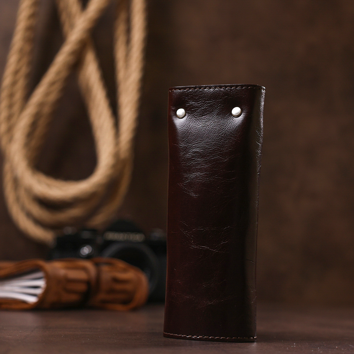 Зручна шкіряна ключниця Shvigel Коричневий