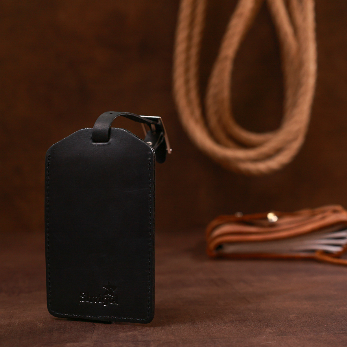 Бирка на чемодан из натуральной кожи Shvigel Черный