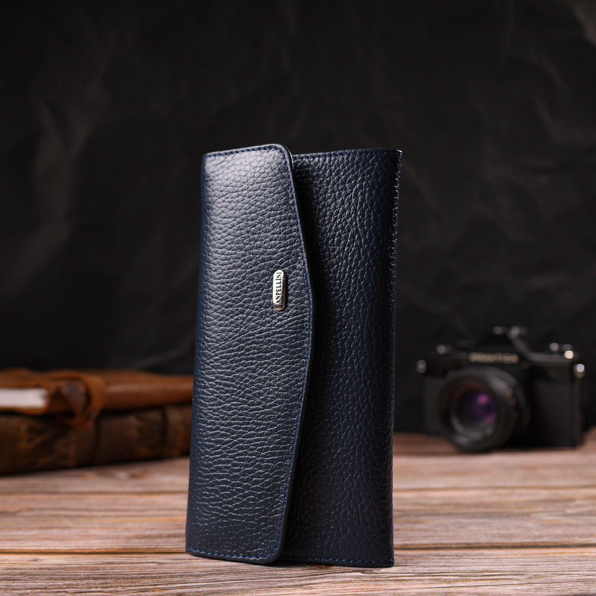 Зручне жіноче портмоне з натуральної шкіри флотар CANPELLINI Синє