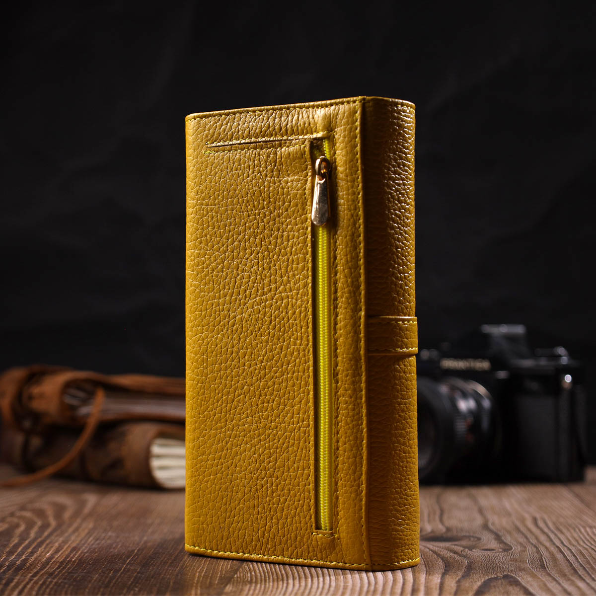 Барвистий жіночий гаманець з великою кількістю відділень із натуральної шкіри Tony Bellucci Жовтий