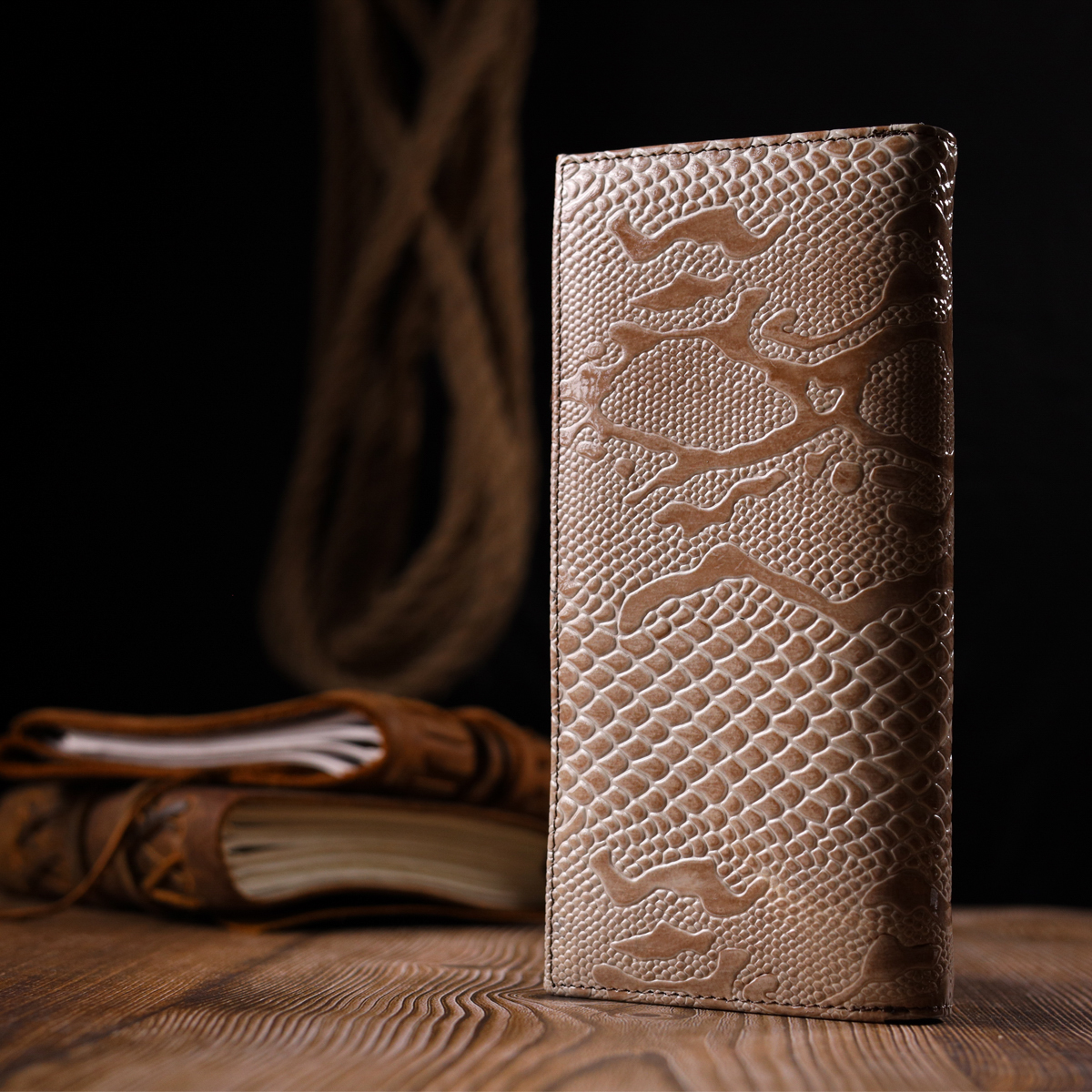 Стильный женский горизонтальный кошелек из натуральной фактурной кожи KARYA Бежевый