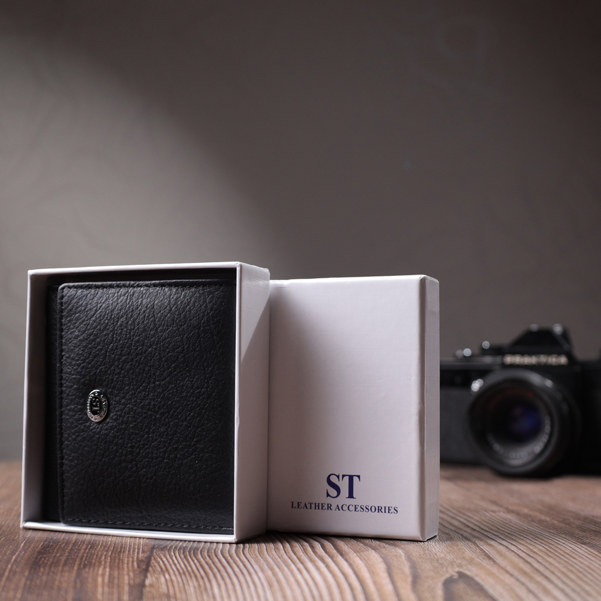 Гарний гаманець для жінок із натуральної шкіри ST Leather Чорний