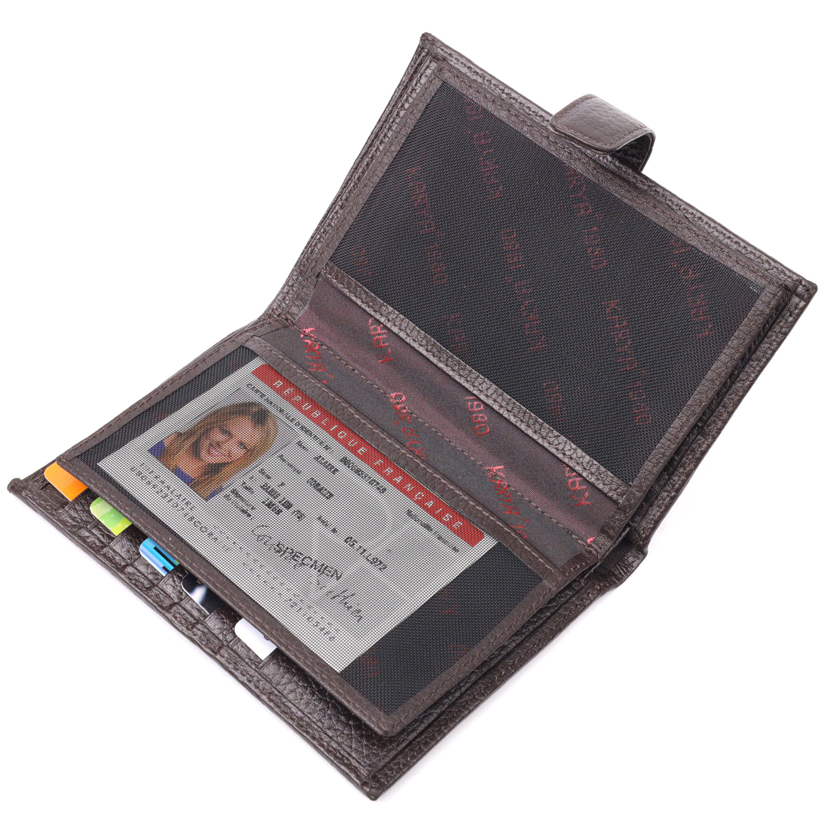 Вертикальное мужское портмоне с хлястиком из натуральной кожи KARYA Коричневый