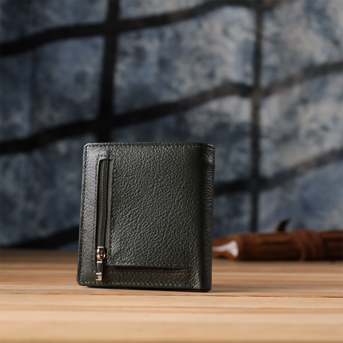 Жіночий гаманець на магніті з натуральної шкіри ST Leather Зелений
