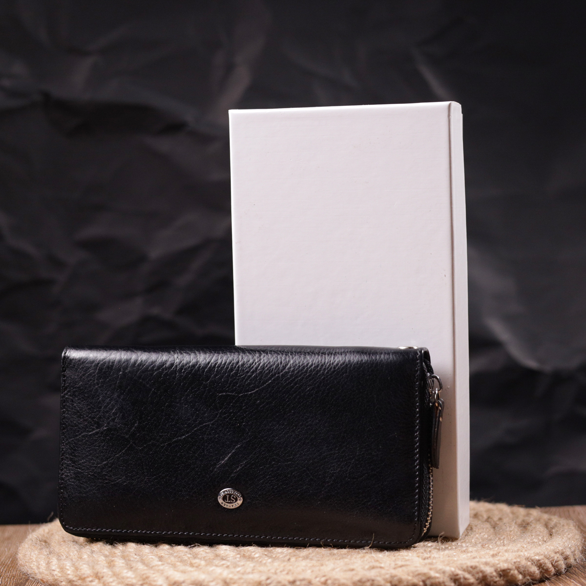 Кошелек мужской из натуральной гладкой кожи на молнии ST Leather Черный