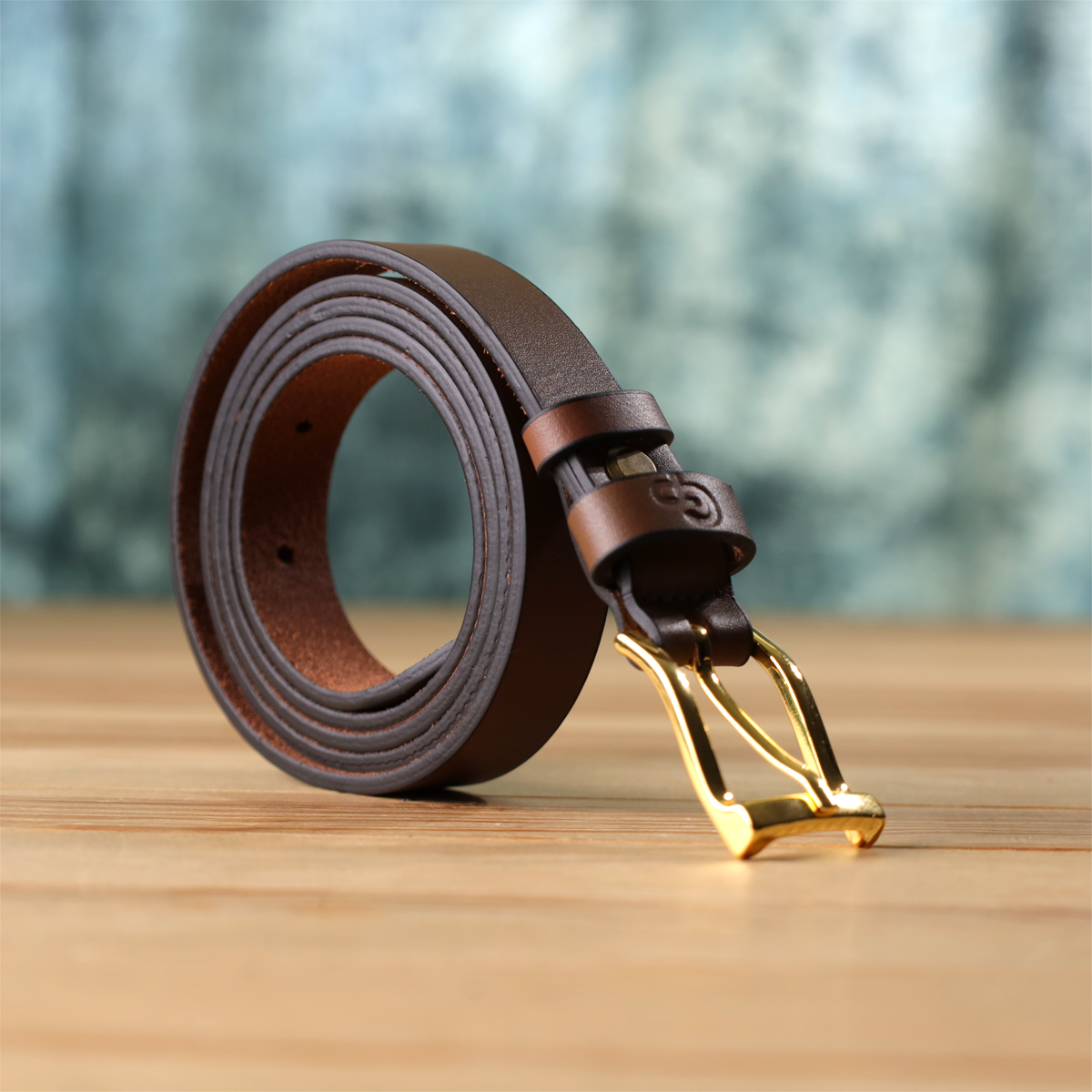 Модний вузький шкіряний ремінь для жінок GRANDE PELLE Світло-коричневий