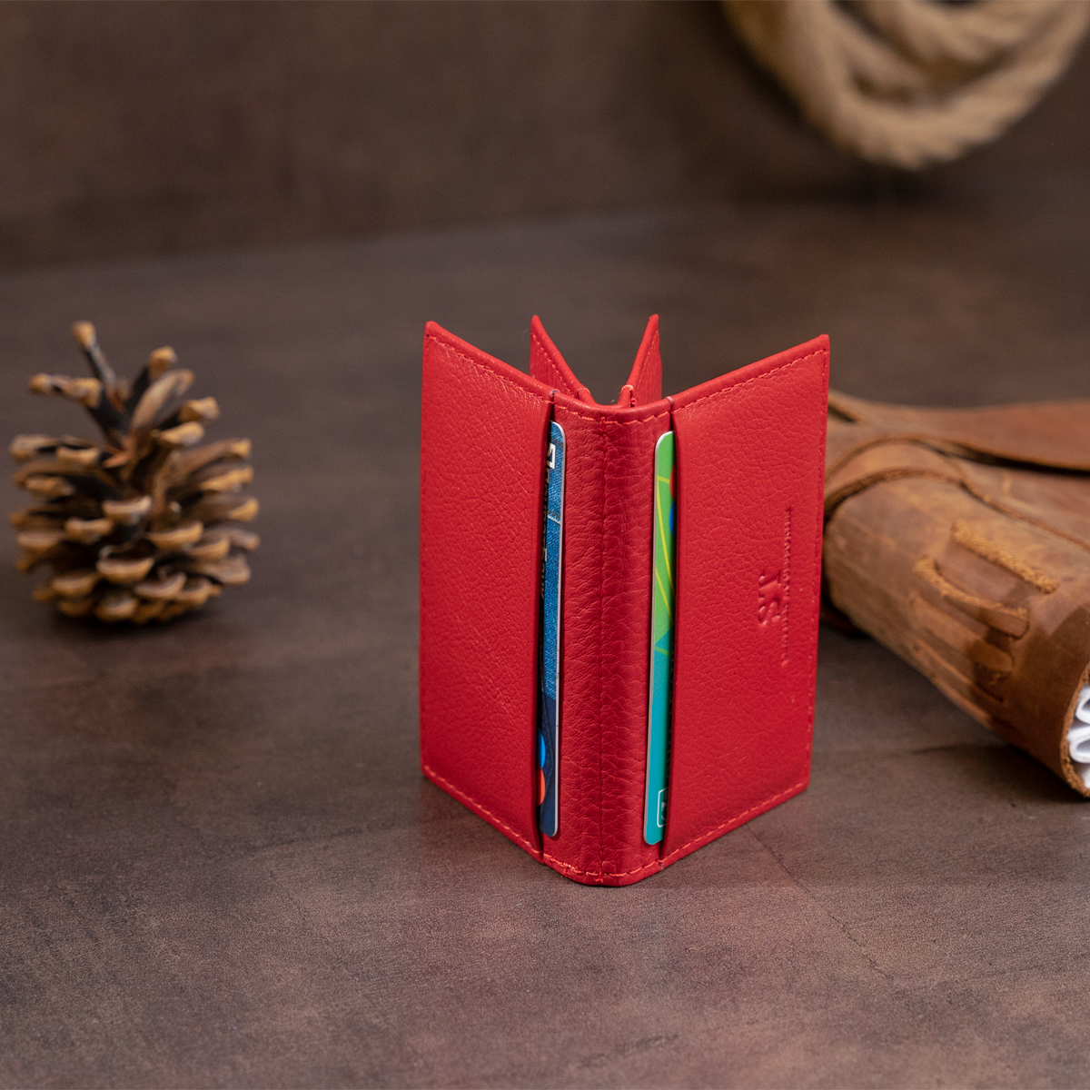 Візитниця-книжка ST Leather Червона