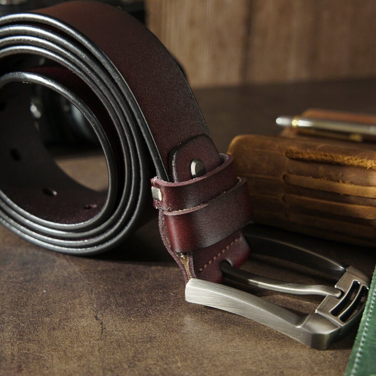 Ремінь чоловічий з затемненою пряжкою механіка Vintage Коричневий