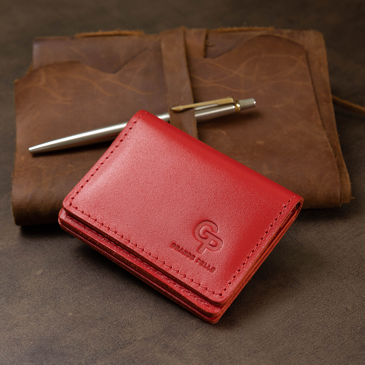 Шкіряна жіноча обкладинка для автодокументів GRANDE PELLE Червоний